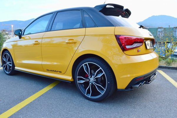 Faldones Laterales Audi S1 ​​8X