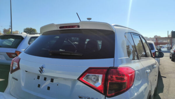 Spoiler de techo para Suzuki Vitara Mk4