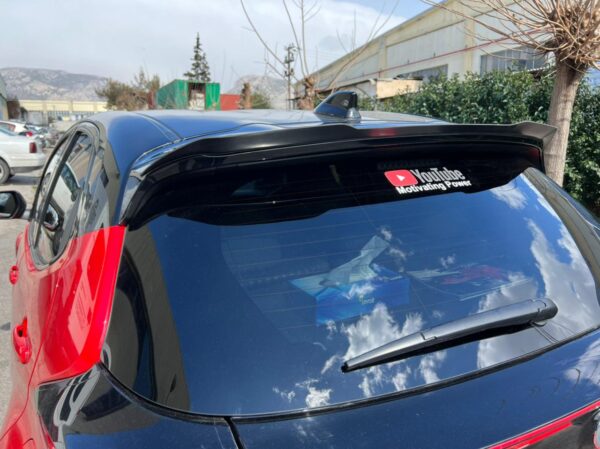 Tapón de spoiler para Toyota Yaris Mk4 - Imagen 2