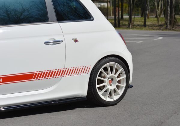 Splitters laterales TRASEROS FIAT 500 ABARTH MK1 - Imagen 3