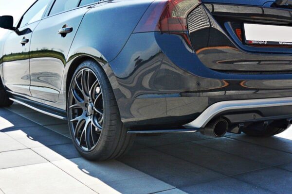 Splitters laterales Volvo V60 Polestar Restyling - Imagen 4