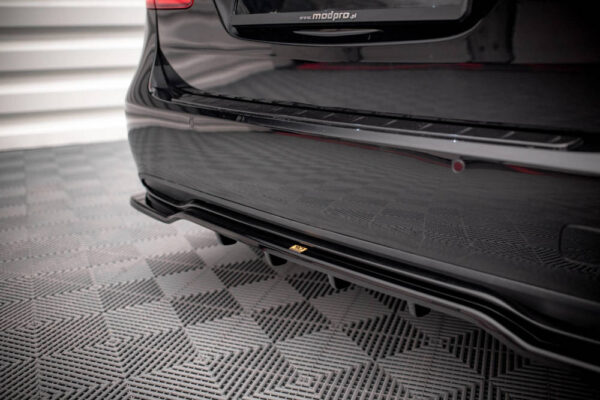 Difusor trasero (con barras verticales) Mercedes-Benz B W246 Restyling - Imagen 8