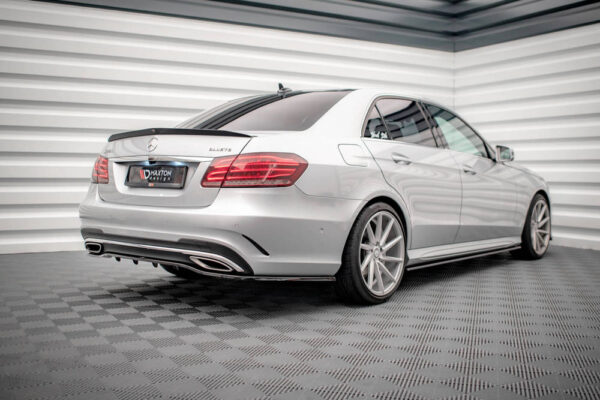 Difusor trasero (con barras verticales) Mercedes-Benz E AMG-Line Sedan W212 Restyling - Imagen 8