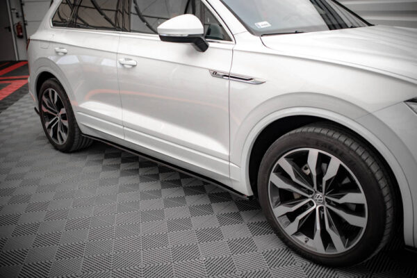 Faldones Laterales Volkswagen Touareg R-line Mk3 - Imagen 8