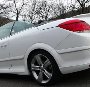 Alerón OPC Line para Opel Astra H Twintop (2006-2010)