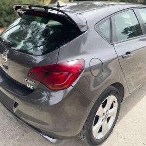 Alerón / Spoiler OPC Style para Opel Astra J 5 puertas (2009-2015)