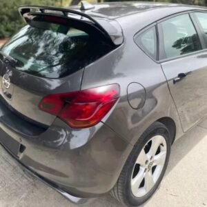 Alerón / Spoiler style OPC para Opel Astra J 5 puertas (2009-2015)