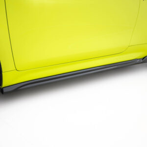 Faldones laterales para Abarth 500e - Maxton Design