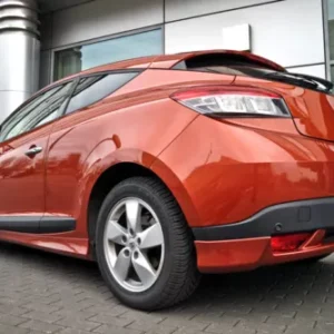 Extensión del parachoques trasero para Renault Mégane III Coupé (2008–2016)