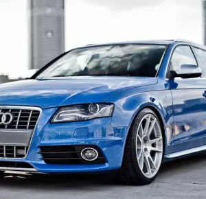 Faldones laterales Audi A4 B8 S4 RS4 S-Line Look (2008-2016)