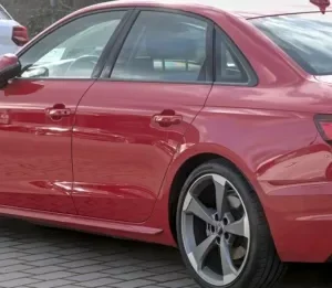 Faldones laterales Audi A4 B9 S4 RS4 S-Line Look (2015-2024)