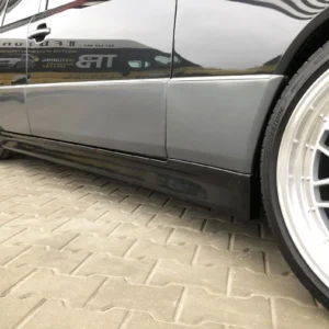 Faldones laterales Mercedes W124 (1984-1996)
