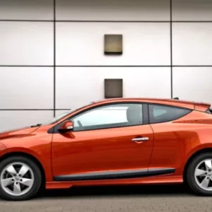 Faldones laterales Renault Megane 3 (3 y 5 puertas) (2008-2016)