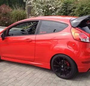 Faldones laterales style ST para Ford Fiesta 7 (2008-2015) - style Zetec S