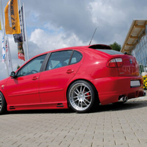 Faldón lateral Rieger para Seat León (1M) y Seat Toledo (1M) Lim.